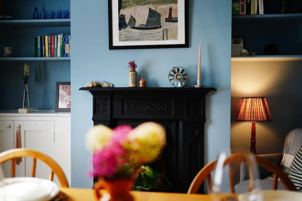 Northdene Cottage - Cosy Old Fisherman'S Cottage Two Mins From Sea - Free Parking - Wood Burning Stove - Roll Top Bath - Dog Friendly Deal Εξωτερικό φωτογραφία