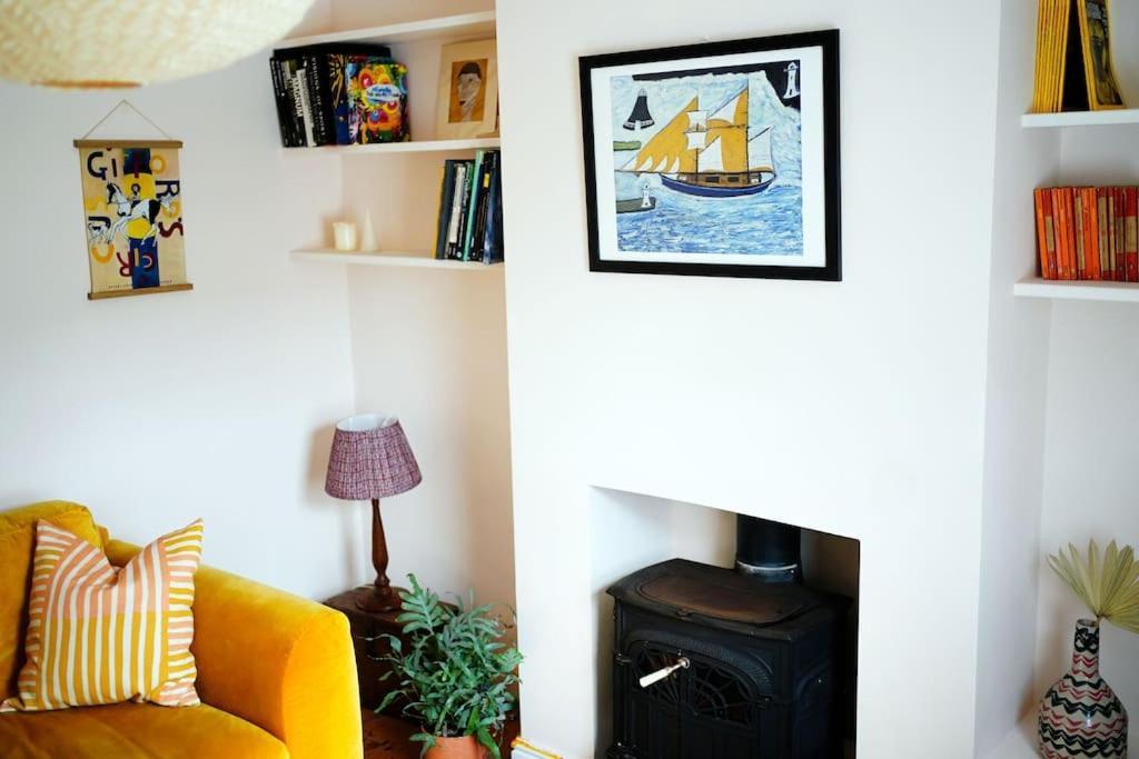 Northdene Cottage - Cosy Old Fisherman'S Cottage Two Mins From Sea - Free Parking - Wood Burning Stove - Roll Top Bath - Dog Friendly Deal Εξωτερικό φωτογραφία